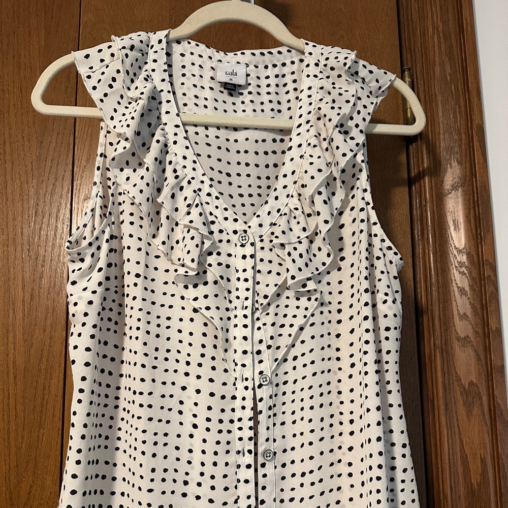 Cabi Sleeveless Black and White Ruffle Blouse